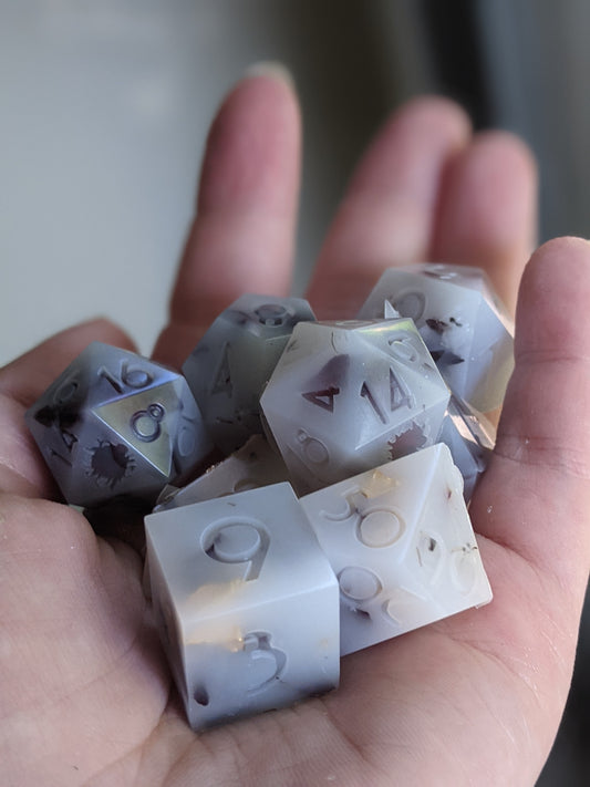 Sharp Edge 6-Piece Dice Set- Raw Golden Rose Milk Bath